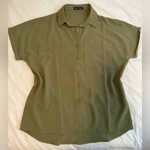 Shein button-down blouse with a chest pocket, Olive green, Size S